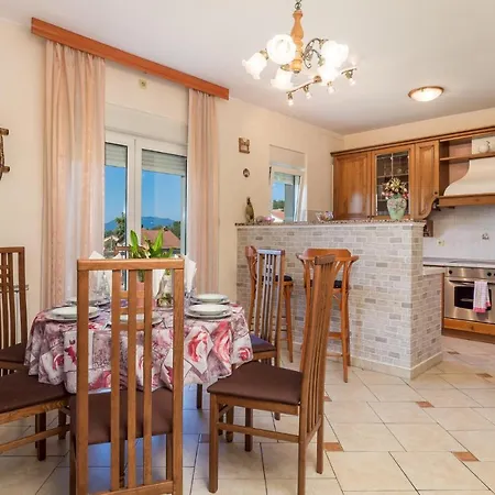 Apartamento Amazing In With Wifi