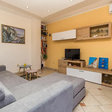 Apartamento Amazing In With Wifi