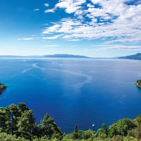 Amazing In With Wifi Apartamento Viskovo